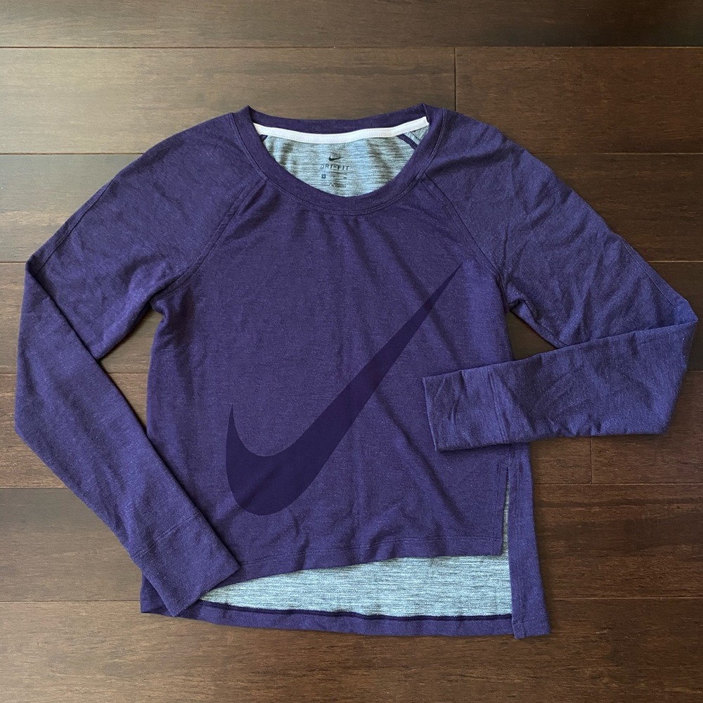 Nike women Dri fit long sleeve shirt
